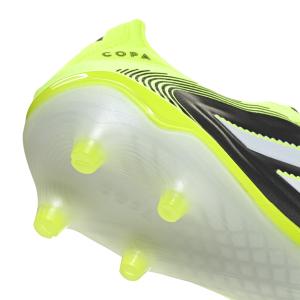 product/a/d/adidas_jh6304_7_footwear_photography_detail_view_1_white.jpg