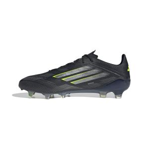 product/a/d/adidas_jh7616_4_footwear_photography_side_medial_center_view_white.jpg