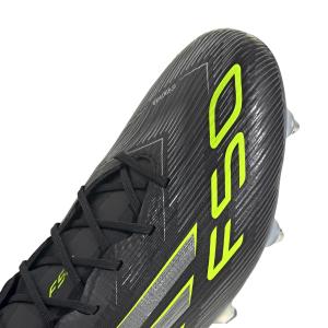 product/a/d/adidas_jh7632_8_footwear_photography_detail_view_2_white.jpg