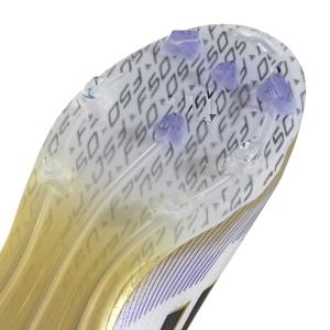 product/a/d/adidas_jh7708_7_footwear_photography_detail_view_1_white-nw091625.jpg