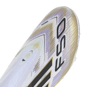 product/a/d/adidas_jh7708_8_footwear_photography_detail_view_2_white-nw091625.jpg
