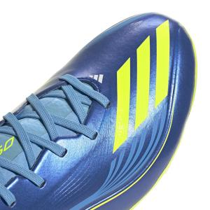product/a/d/adidas_jp7447_7_footwear_photography_detail_view_1_white.jpg