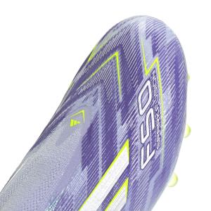 product/a/d/adidas_jq6355_7_footwear_photography_detail_view_1_white-nw091625.jpg