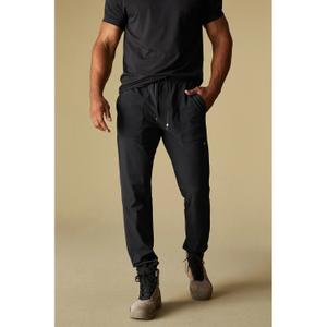pt2500654-0001-jogging-fabletics-the-one-black