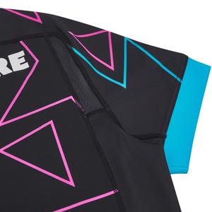 600037750001-maillot-exterieur-slim-pays-de-galles-2024-noir-rose-bleu